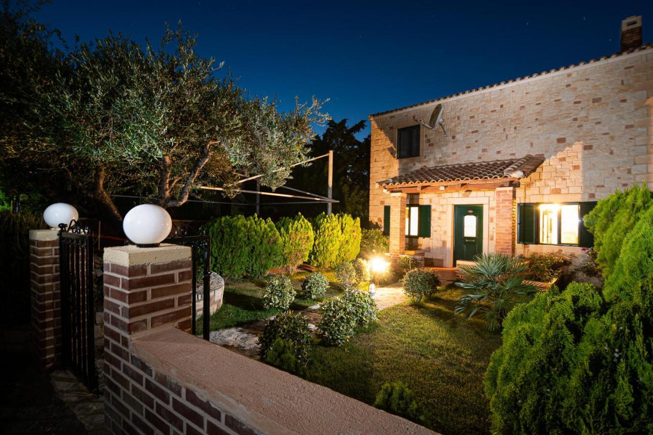 Neriides Villas Hersonissos  Exterior photo