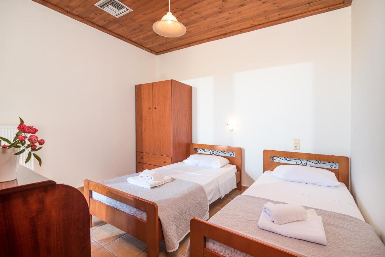 Neriides Villas Hersonissos  Exterior photo