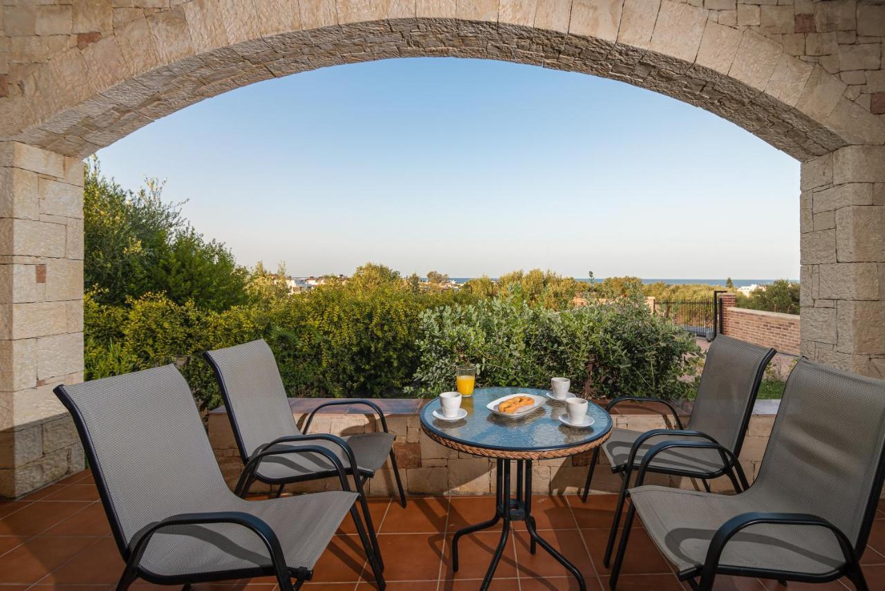 Neriides Villas Hersonissos  Exterior photo