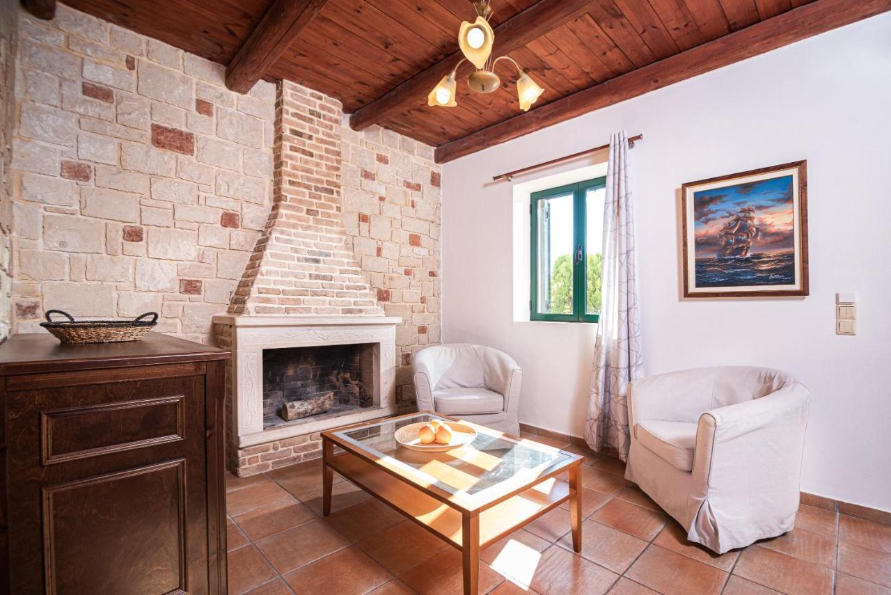 Neriides Villas Hersonissos  Exterior photo